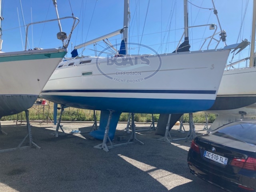 Image deOCEANIS 323 CLIPPER